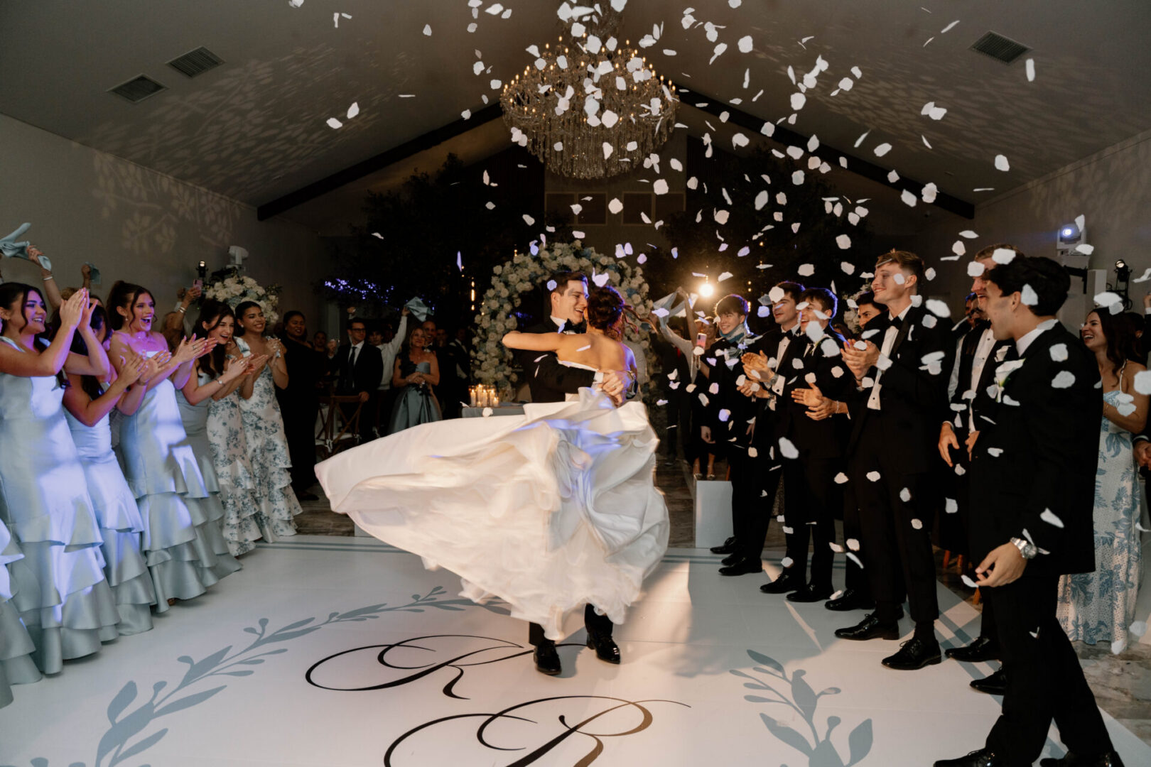 Modern-Rustic Luxury Wedding Venue 22 EB-1122