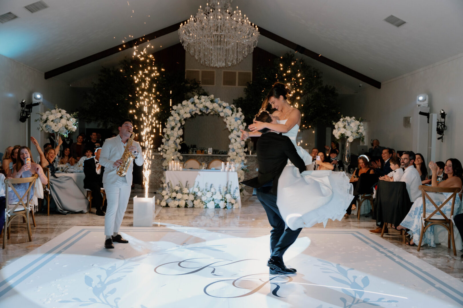 Modern-Rustic Luxury Wedding Venue 25 EB-1156